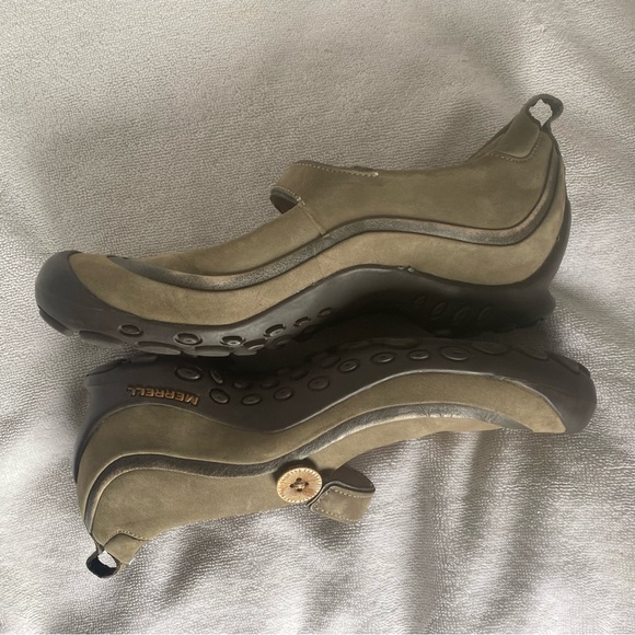 Merrell Shoes Merrell Ortholite Women 7 Qform Air Cushion Insole Mary Jane Style Button